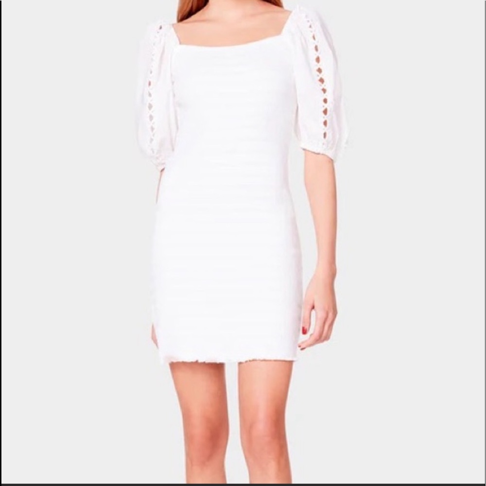 NWOT BETSEY JOHNSON WHITE SMOCKED PUFF SLEEVES BODYCON MINI DRESS SIZE S - Picture 8 of 13